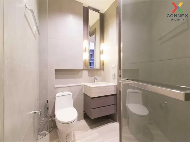 FOR RENT condo , The Diplomat Sathorn , high floor , BTS-Surasak 